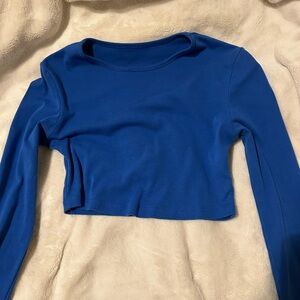 Long sleeve blue crop top